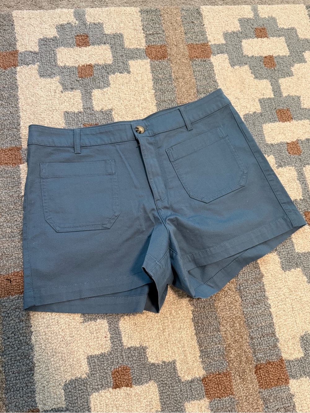 NWOT Quince Organic Stretch Cotton Chino Shorts Aegean Blue Size 8